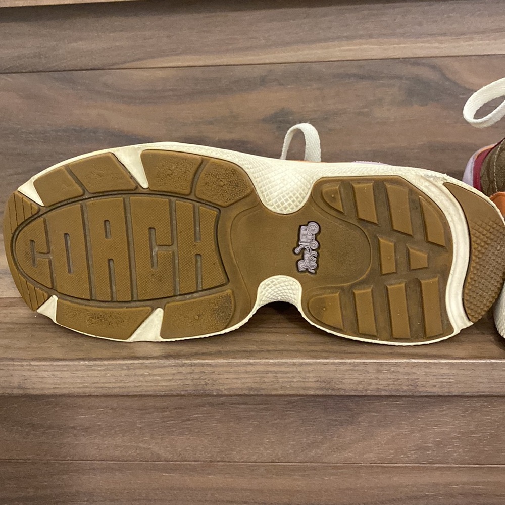 Coach runner - Picture 5 of 7